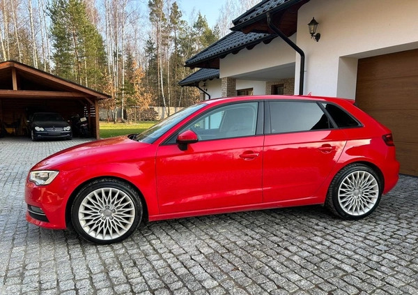 Audi A3 cena 58800 przebieg: 237802, rok produkcji 2015 z Kielce małe 191